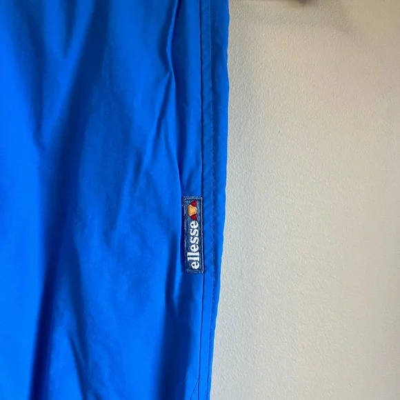 RARE NWT VINTAGE Ellesse Blue and White Windbreaker Jacket & Pant Set